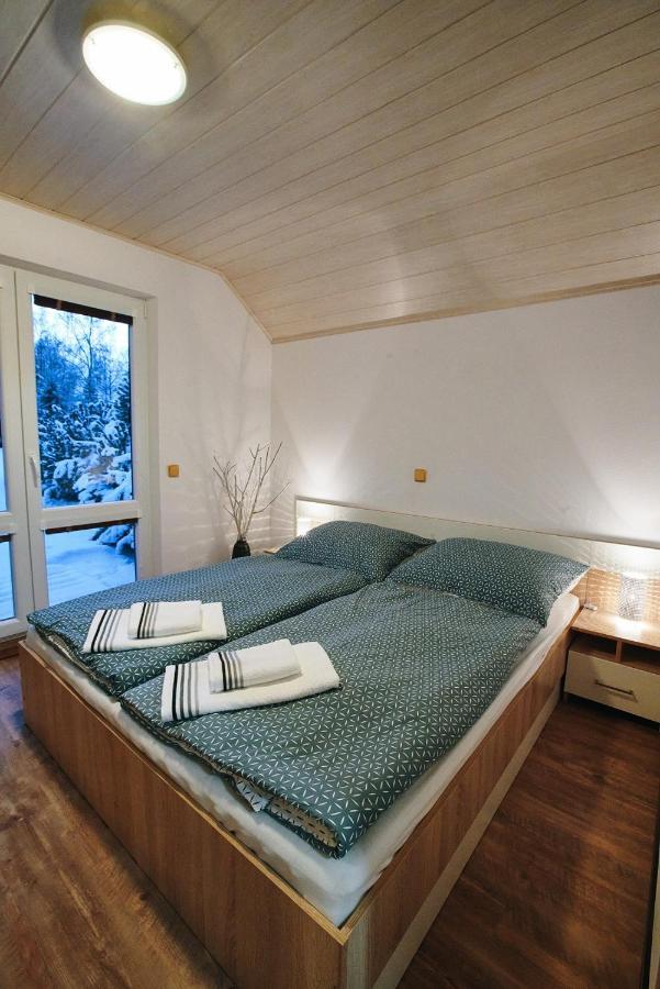 Garage Harrachov Apartment Екстериор снимка