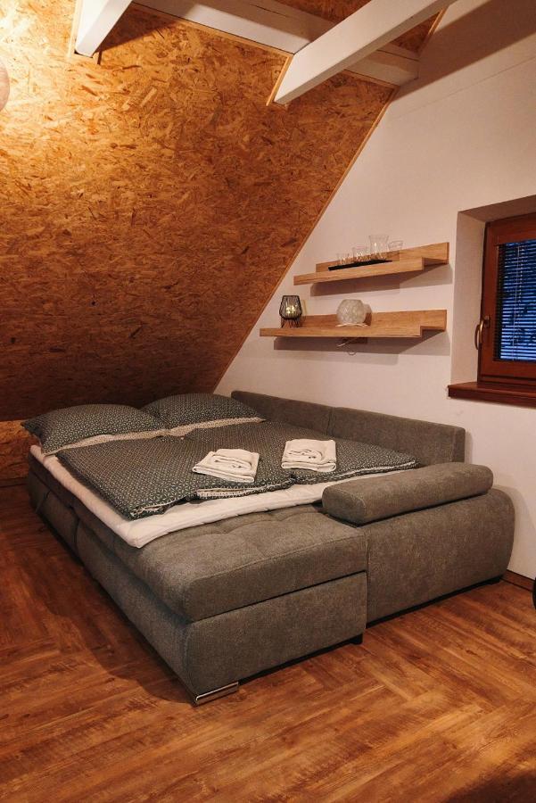 Garage Harrachov Apartment Екстериор снимка